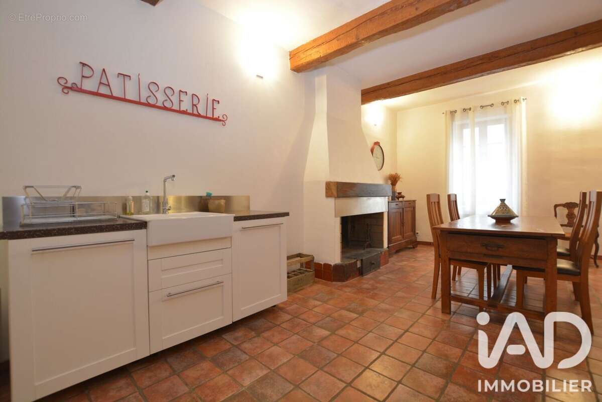 Maison 141 m² à Ginestas  - photo 3