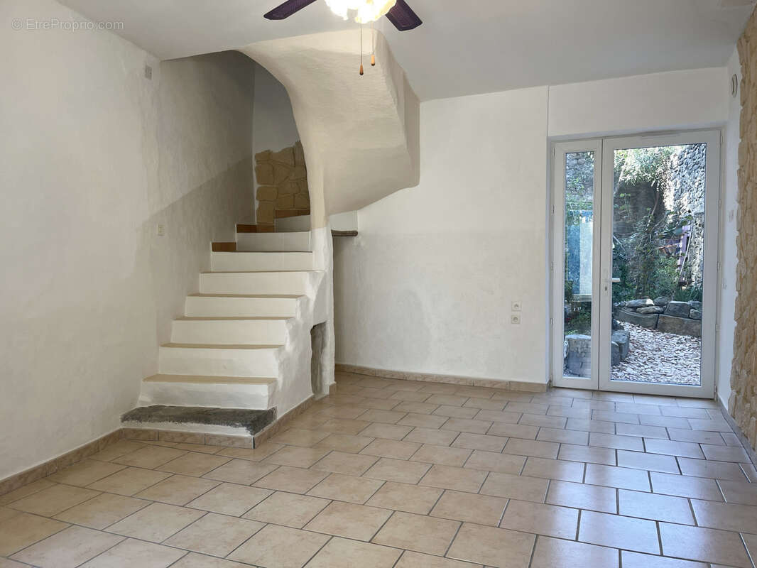 Maison à MONTBRUN-DES-CORBIERES