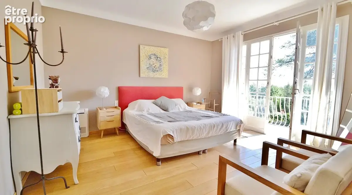 NEW - Valbonne proche Village - Belle villa de charme - 5 chambres au calme absolu, vue dégagée - photo 13