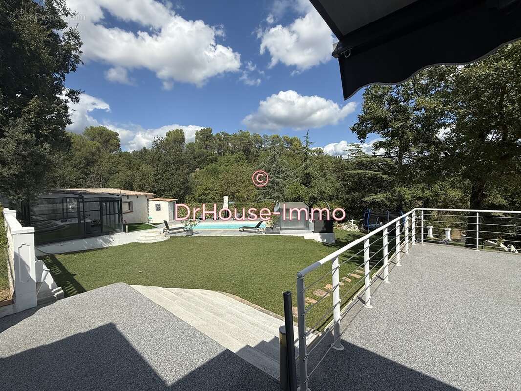 Maison à SAINT-MAXIMIN-LA-SAINTE-BAUME