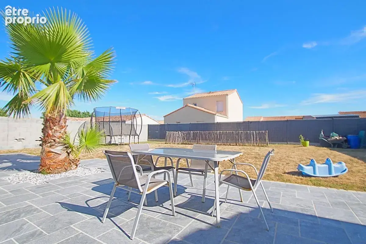 Maison 4 pièces 100 m² à vendre à Sainte-Foy (85150) - photo 2