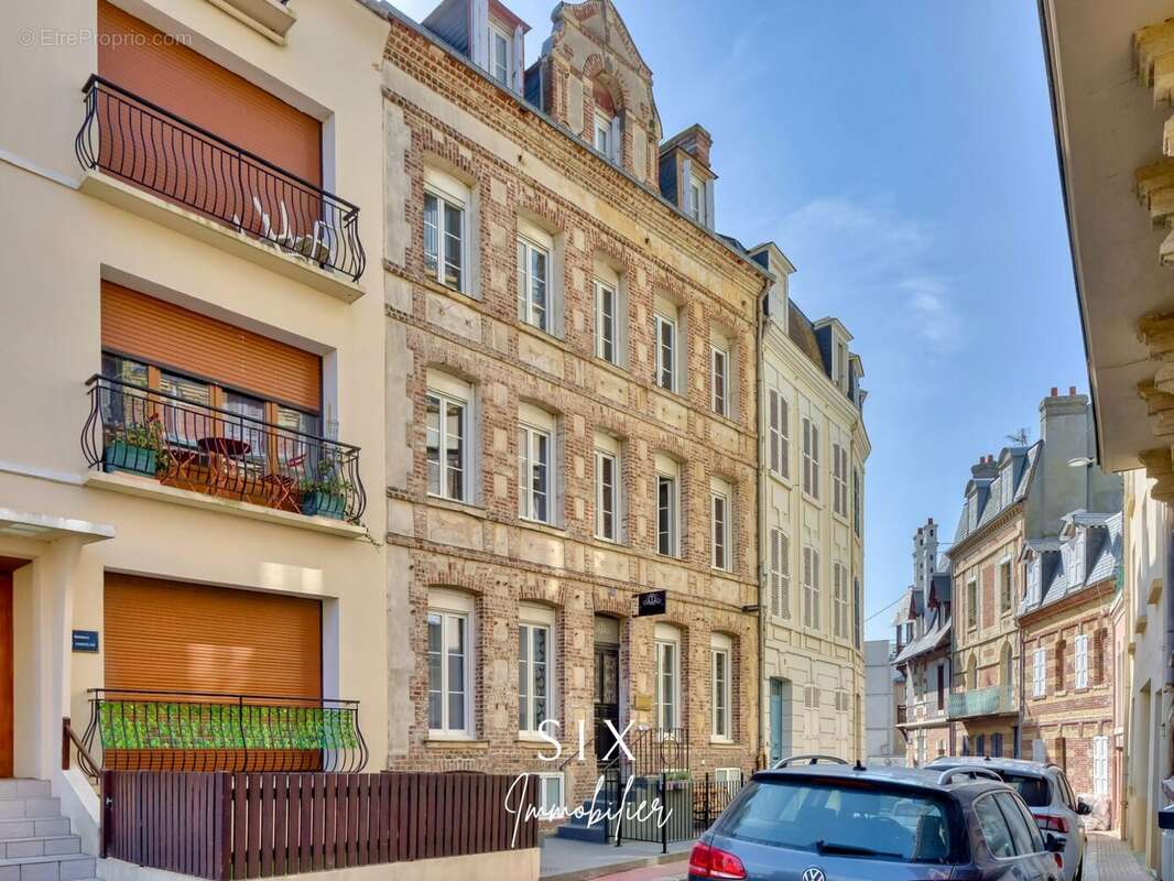 Maison à TROUVILLE-SUR-MER