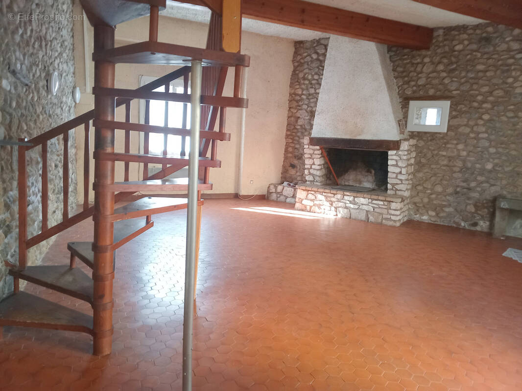 Maison à CLERMONT-L'HERAULT