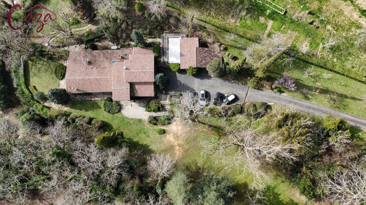 Maison à QUINSAC