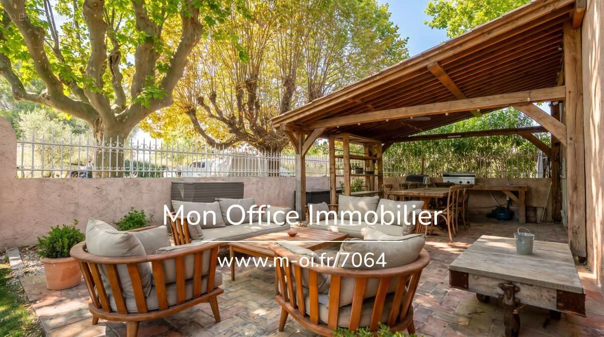 Référence : 7064-les - maison de charme avec garage et piscine proche port grimaud - photo 23