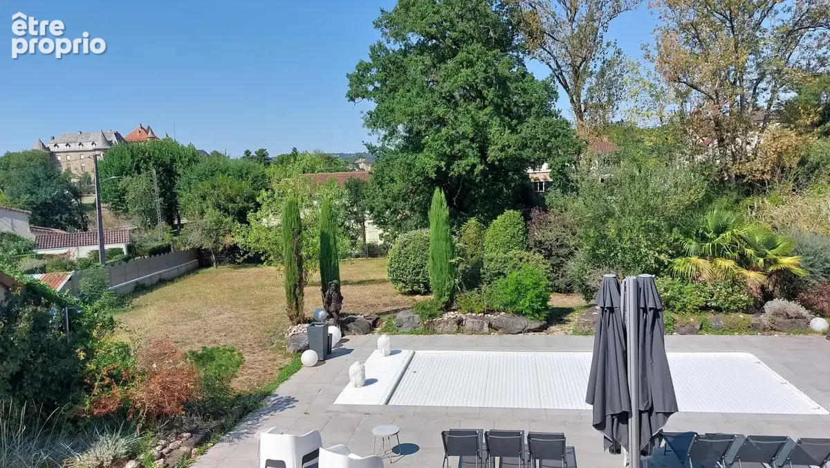 Maison 6 pièces 196 m² à vendre à Lacapelle-Marival (46120) - photo 4