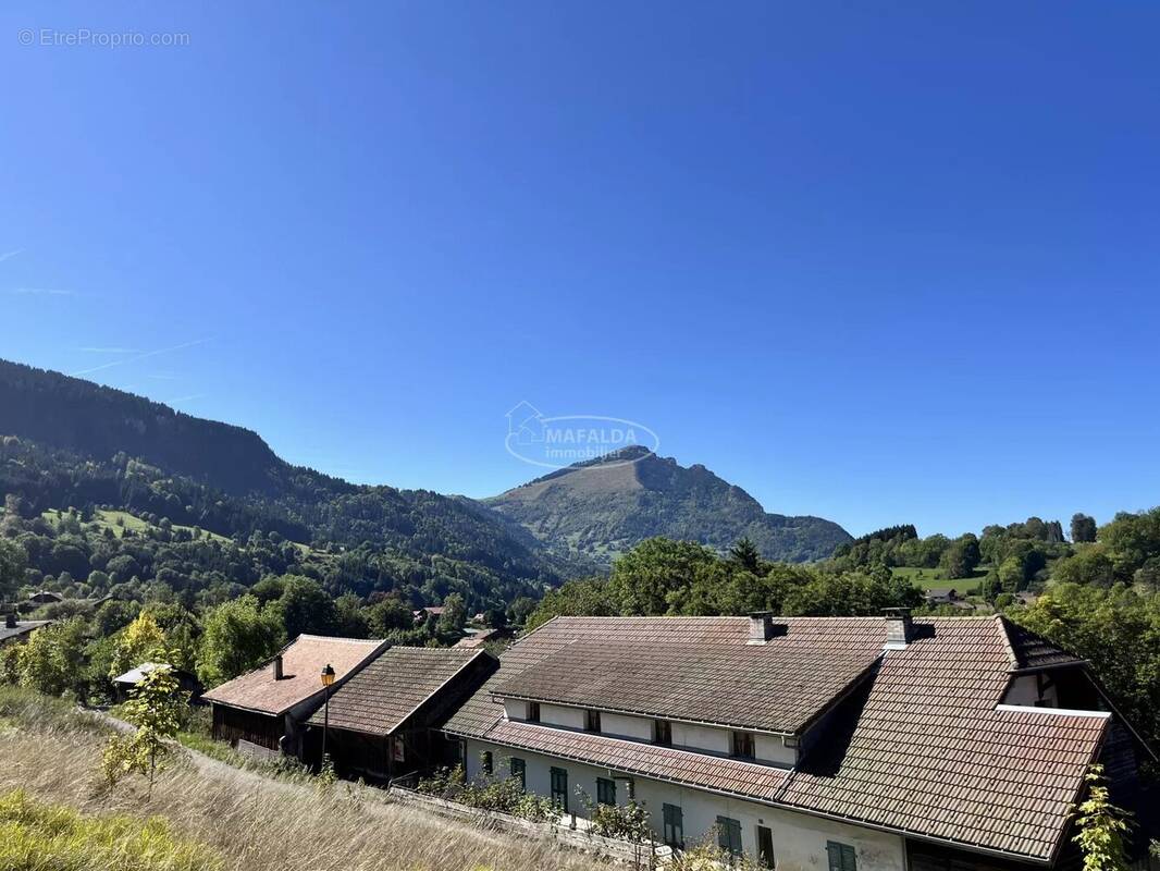 Appartement à MONT-SAXONNEX