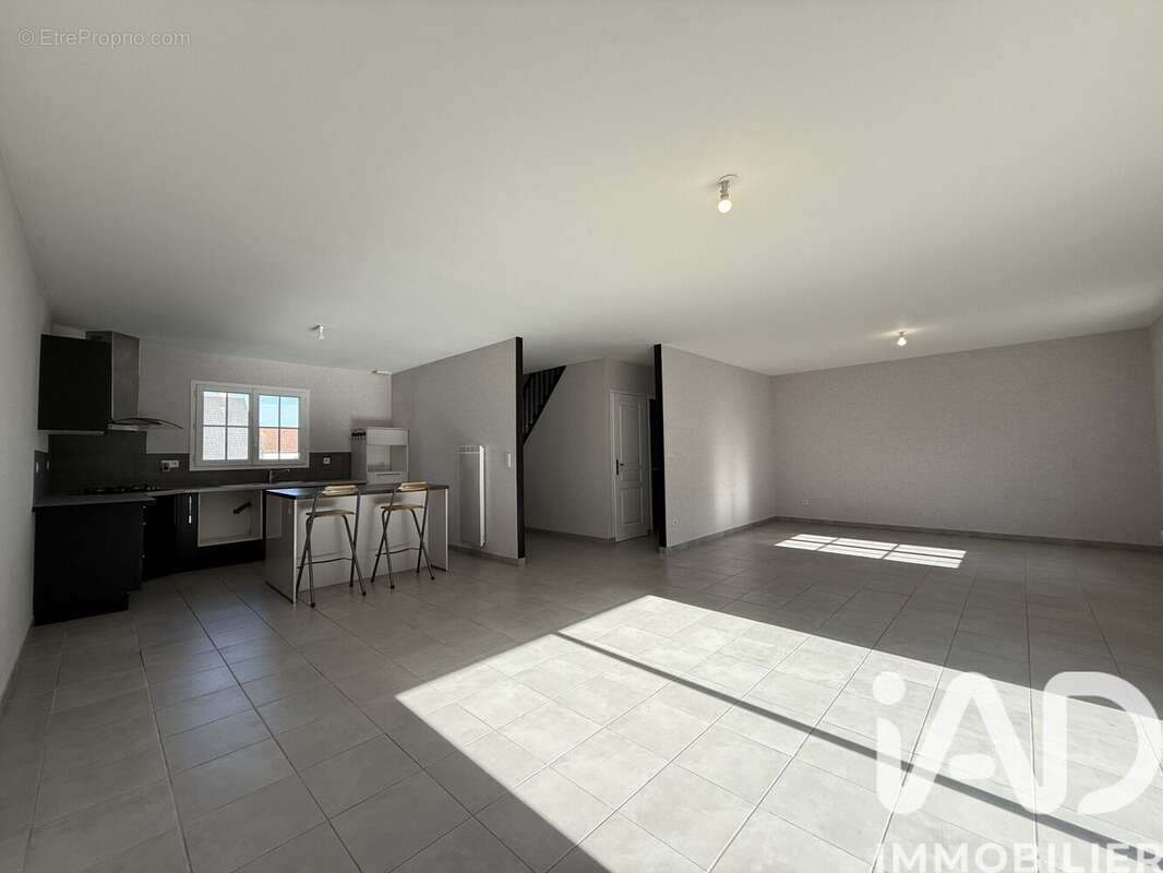 Photo 2 - Maison à BLERE