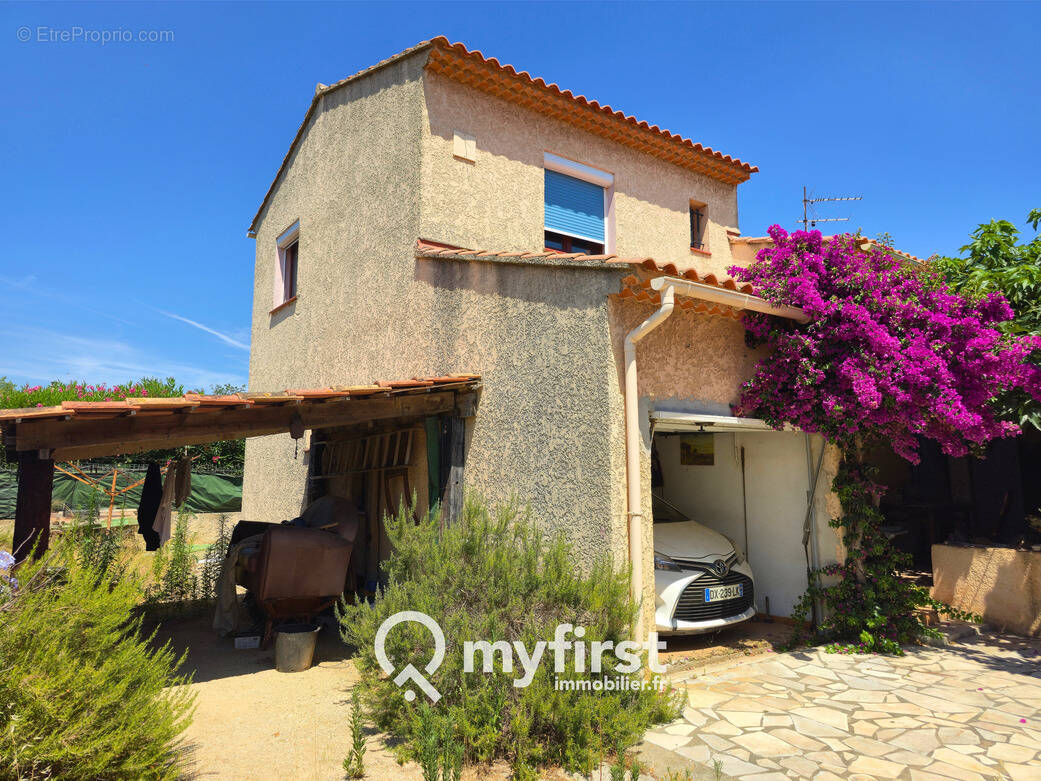 Maison à SIX-FOURS-LES-PLAGES