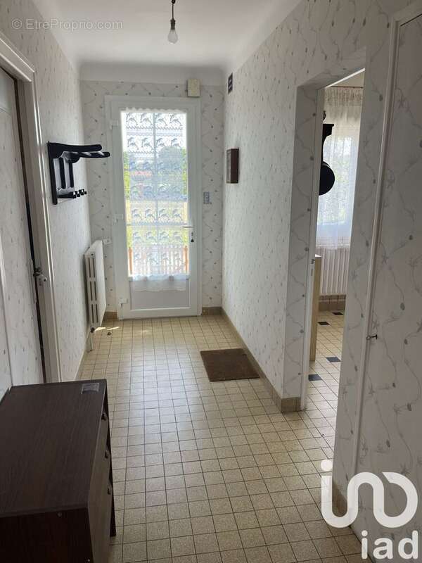 Maison 117 m² à Vallentigny  - photo 2