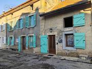 Maison à PORCIEU-AMBLAGNIEU