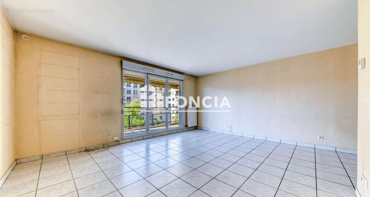 Appartement à LYON-3E