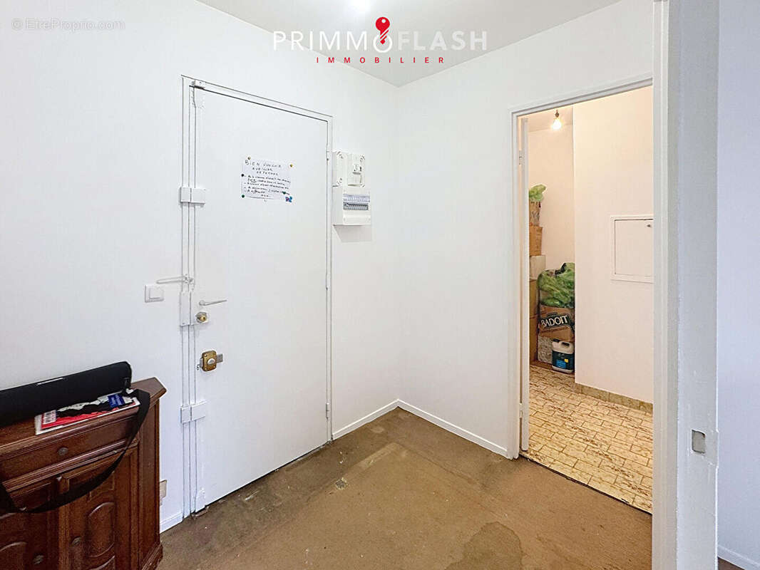 Appartement à LA COURNEUVE