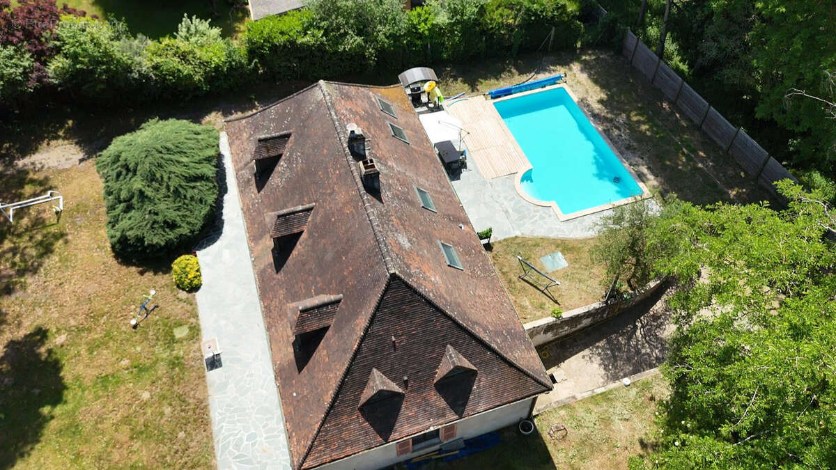 Maison à NOISY-SUR-ECOLE