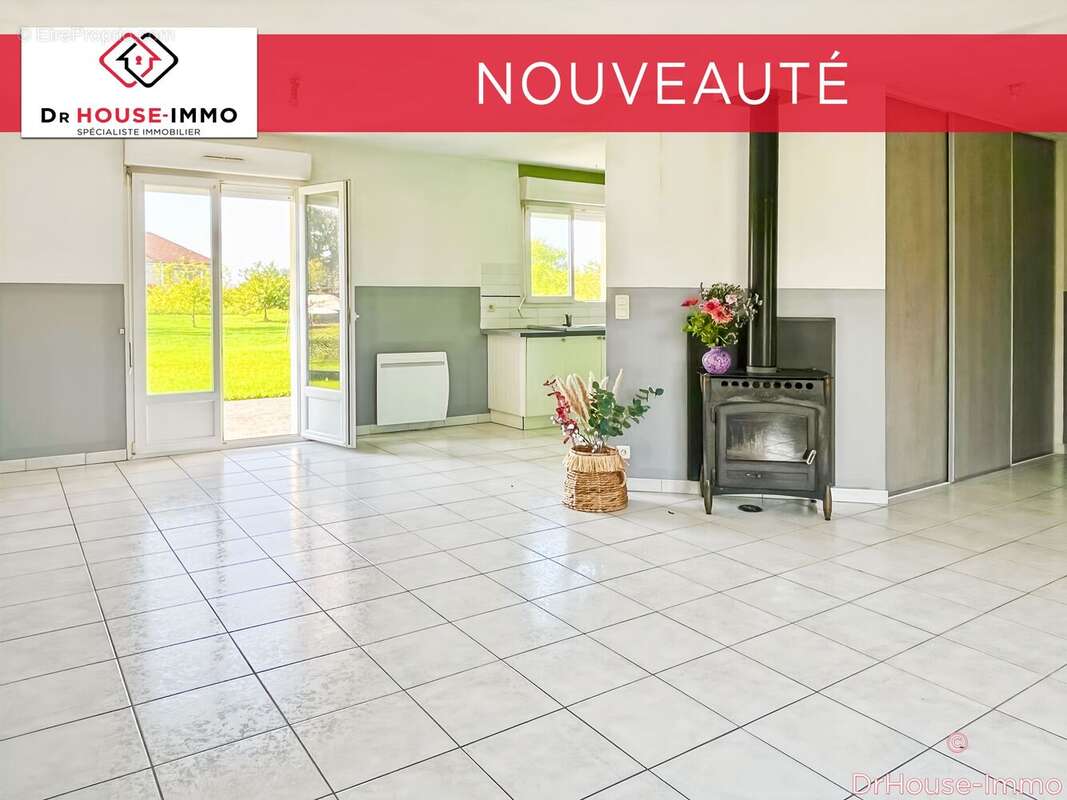 Maison à NOZAY