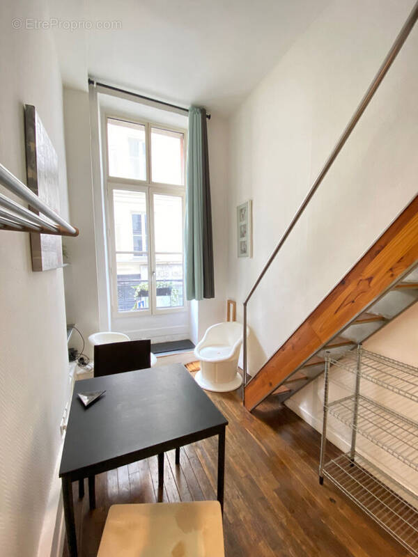 Photo 1 - Appartement à PARIS-2E
