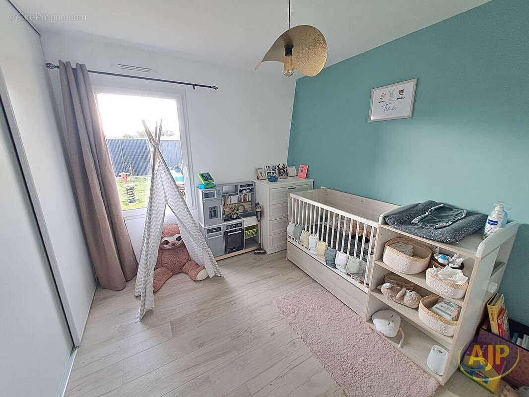 CHALLANS - Maison 3 chambres - photo 6