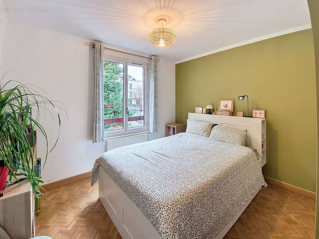 Appartement à MORNANT