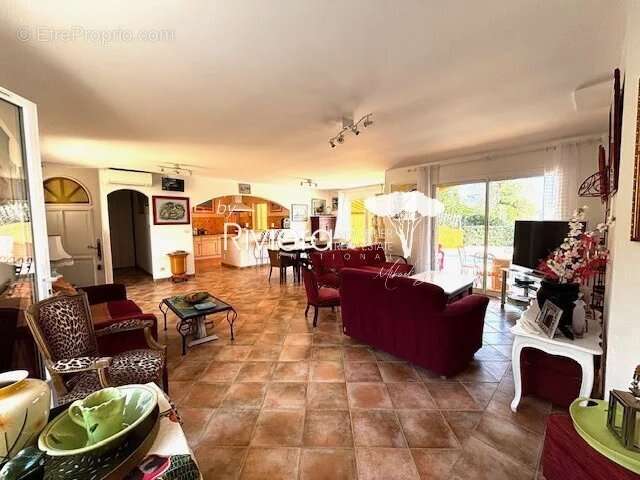 Maison à CAVALAIRE-SUR-MER