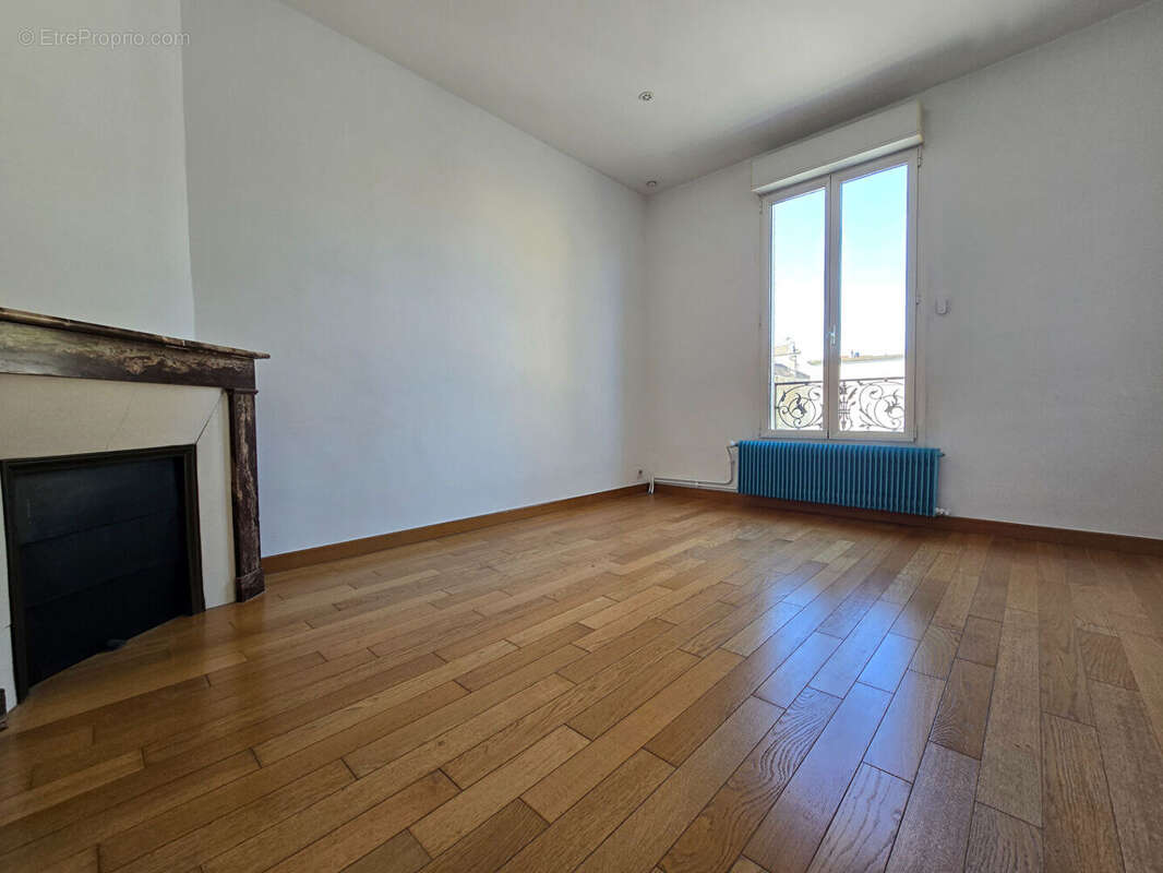 Maison à FONTENAY-SOUS-BOIS