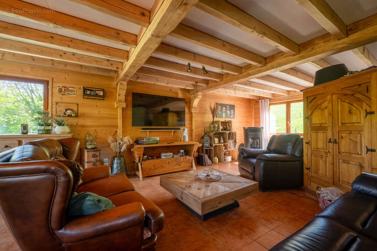 Maison à SEYTHENEX