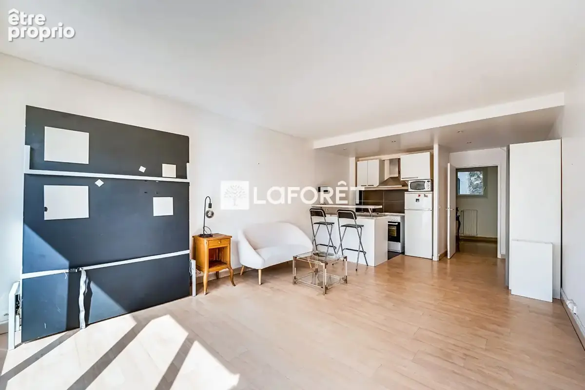 Appartement Paris 1 pièce(s) 36m2 - photo 12