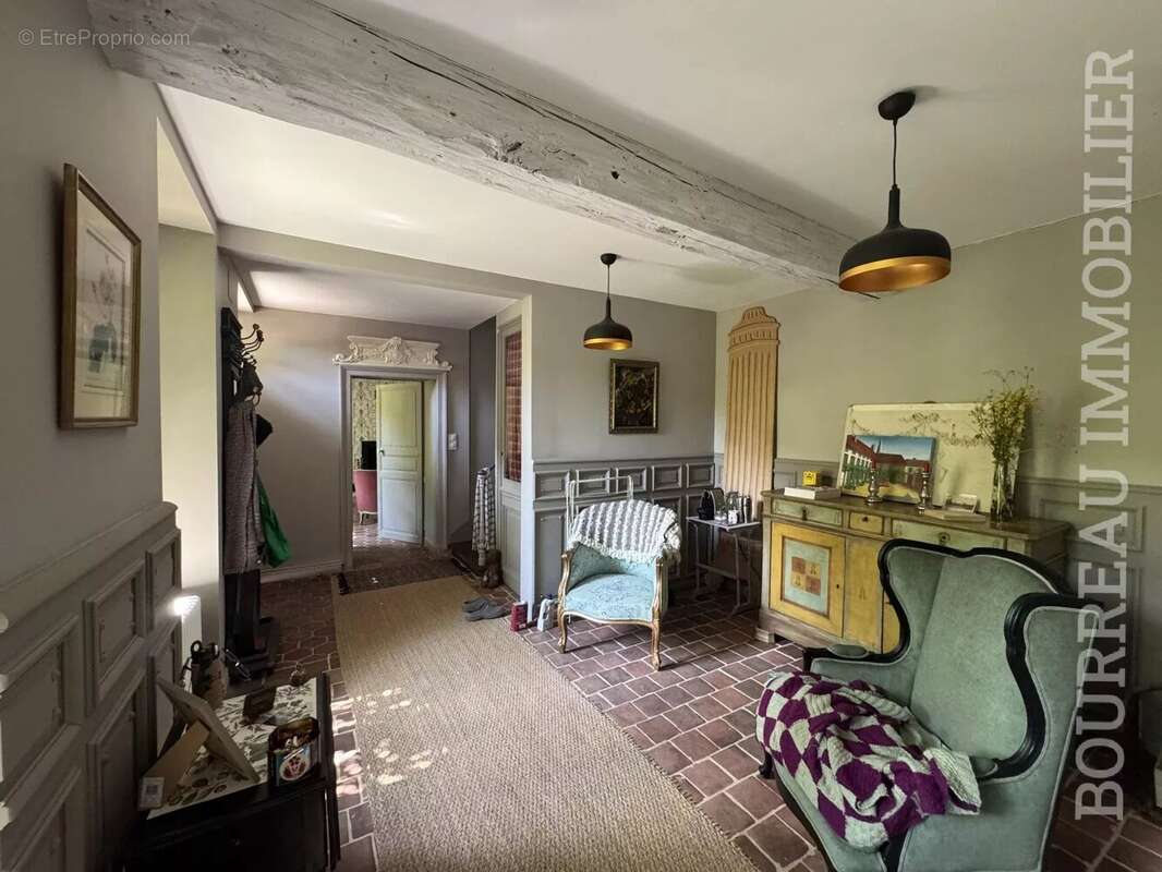 Maison à CEZY