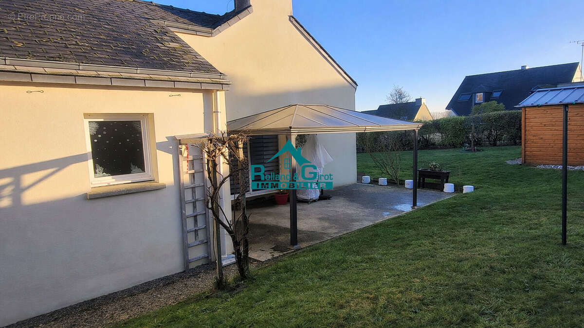 Maison à SAINT-AUBIN-D'AUBIGNE