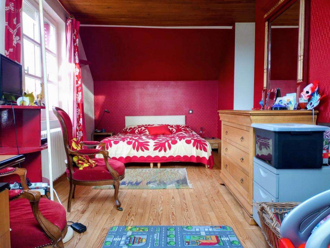 Maison à SAINT-PRIVAT