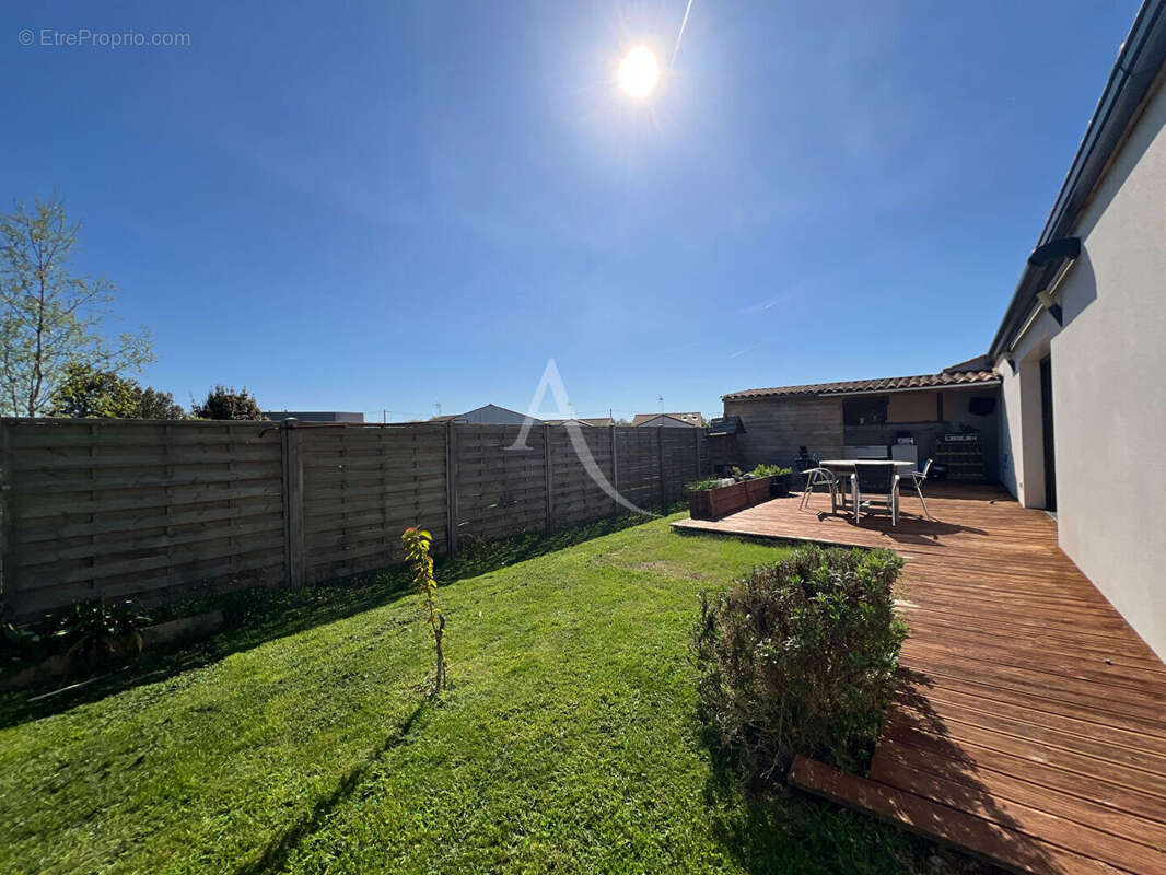 Maison à TALMONT-SAINT-HILAIRE