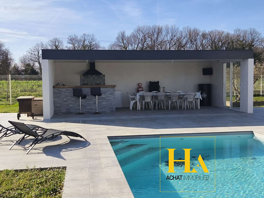 Maison à PEYREHORADE