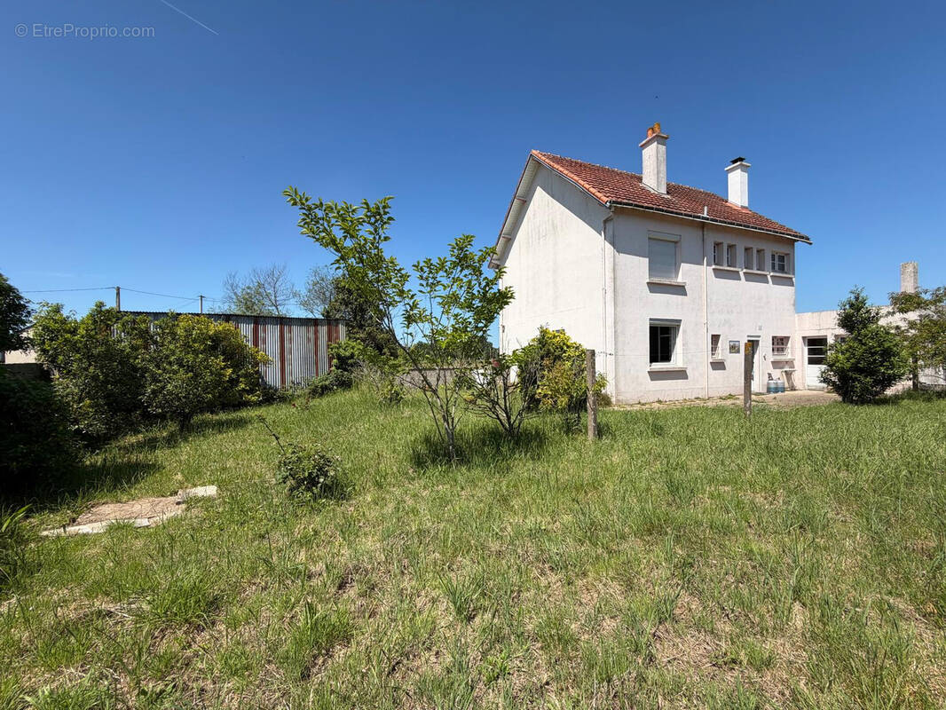 Maison à PONT-SAINT-MARTIN