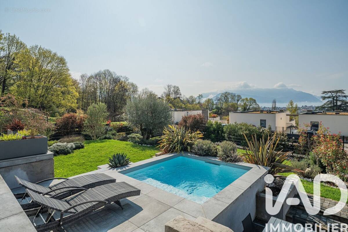 Photo 1 - Maison à VOIRON