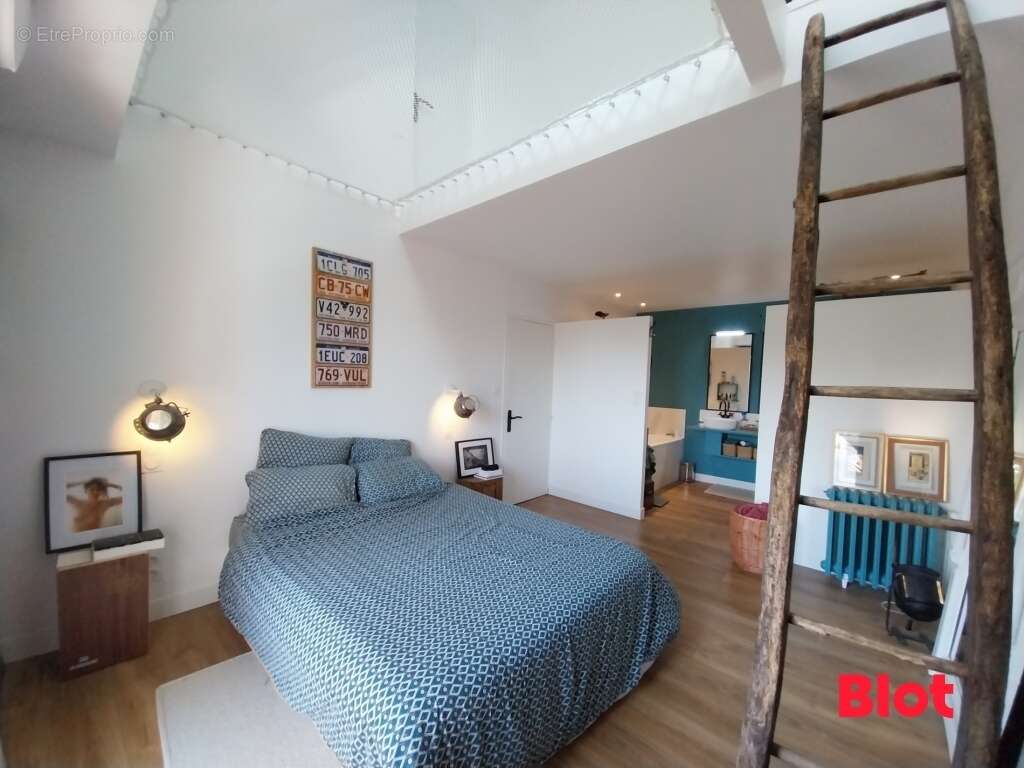 Maison à MINIAC-MORVAN