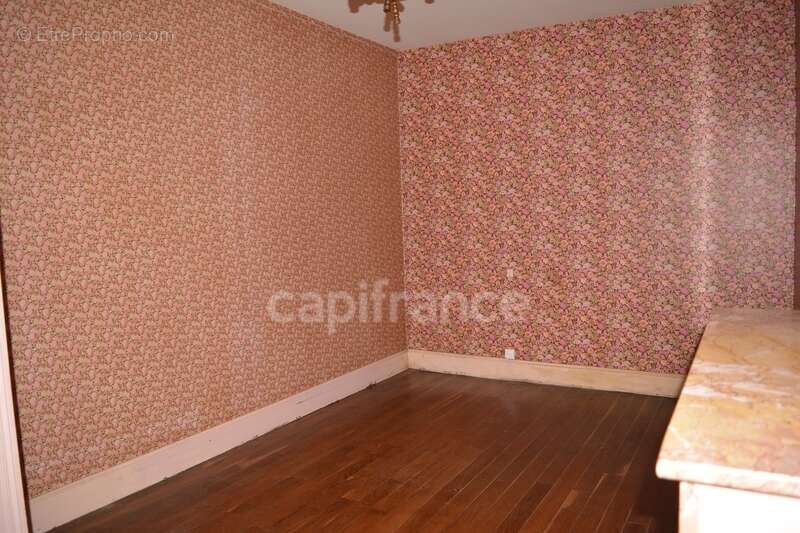 Maison à SANCERGUES