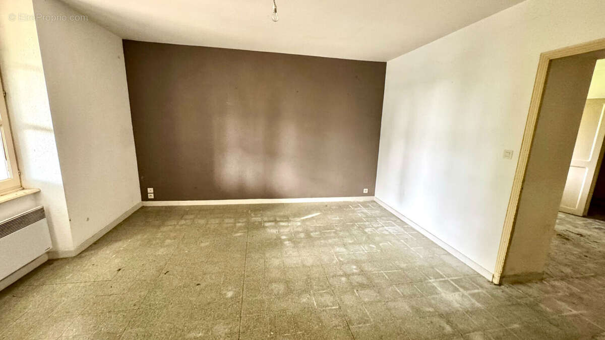 Maison à ALTHEN-DES-PALUDS