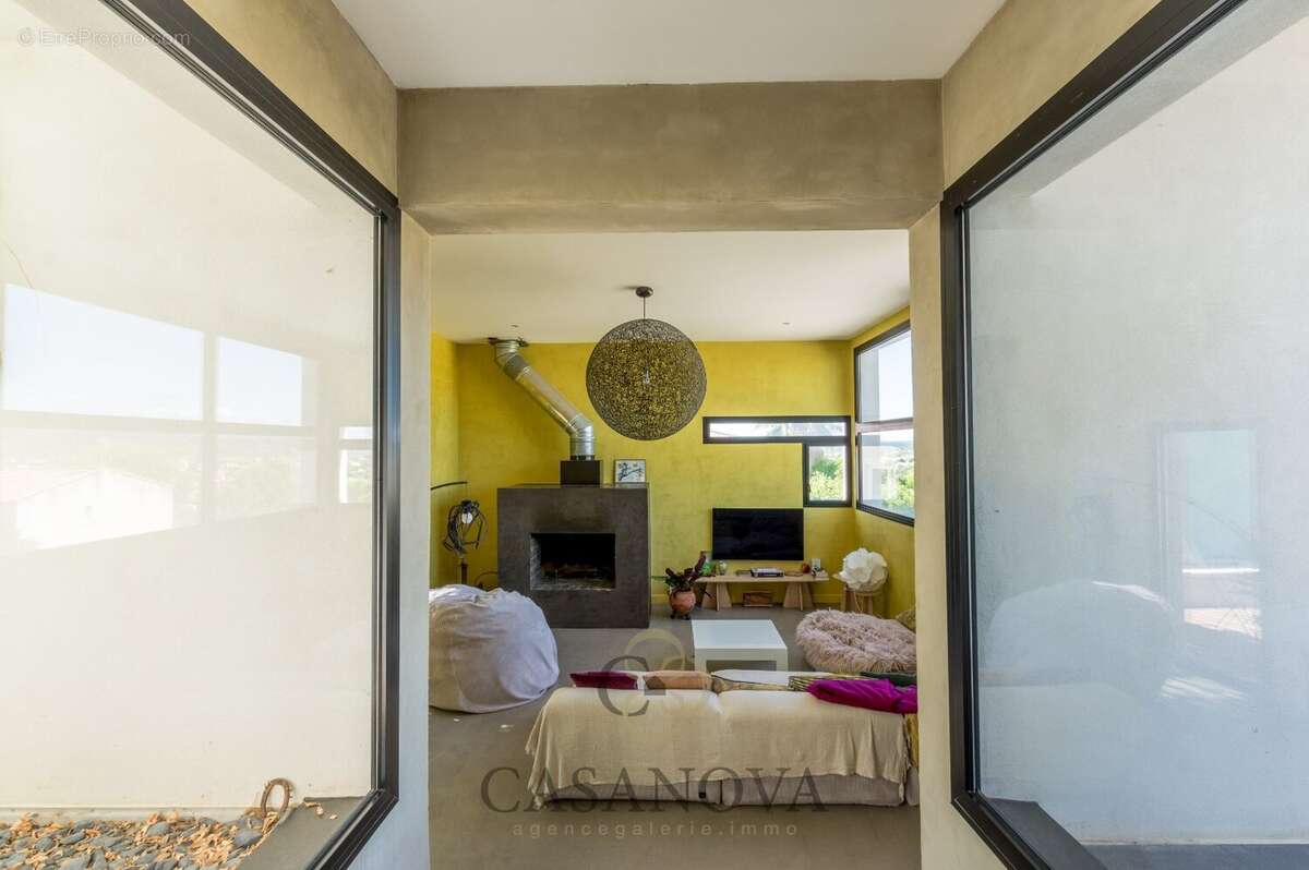 Maison à SAINT-GELY-DU-FESC