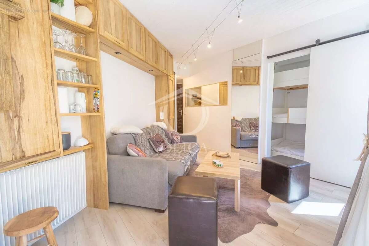 Appartement à SAINT-ETIENNE-DE-TINEE