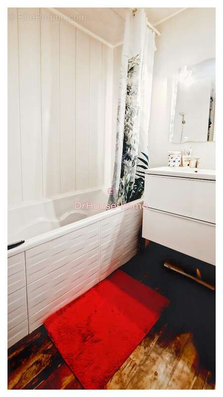 Appartement à LE PLESSIS-TREVISE