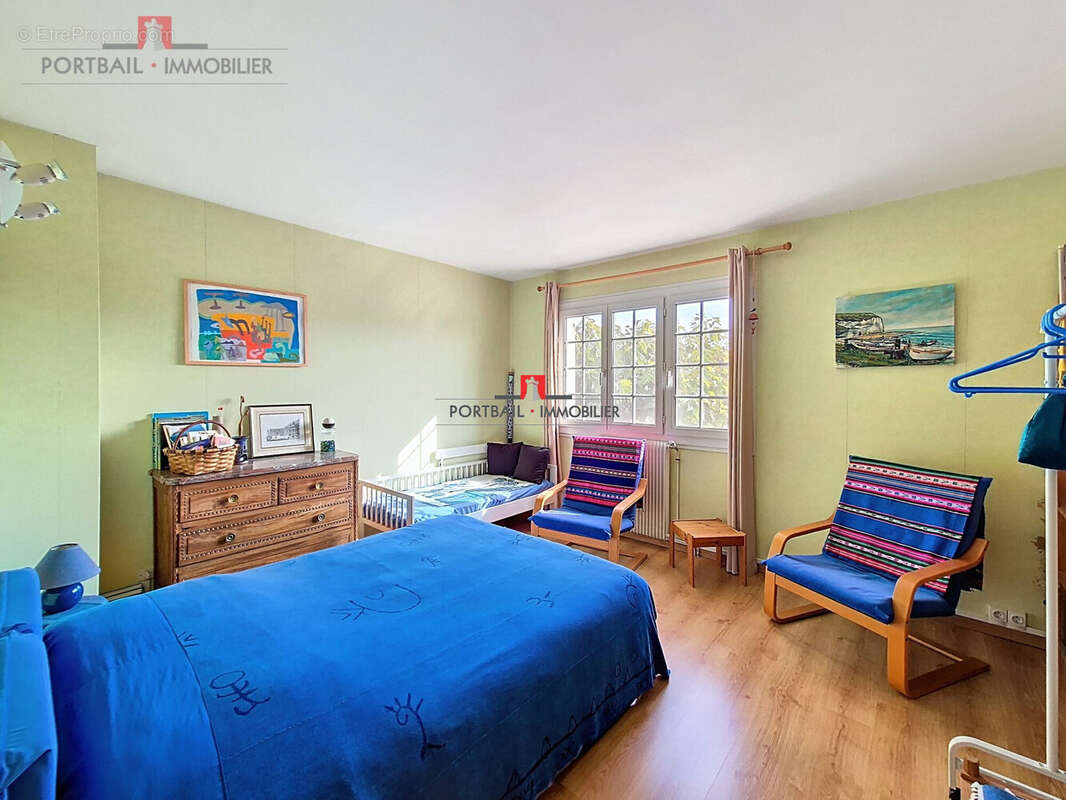 Maison à CARBON-BLANC