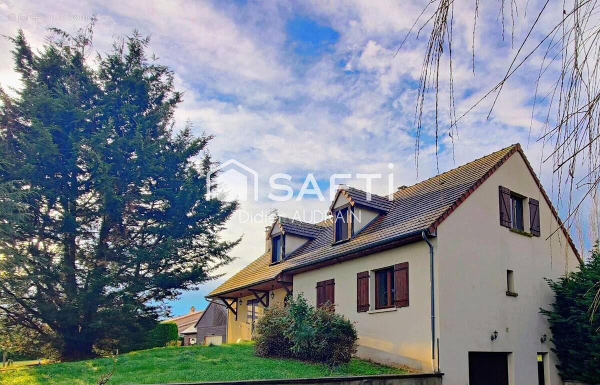 Photo 1 - Maison à HURIEL