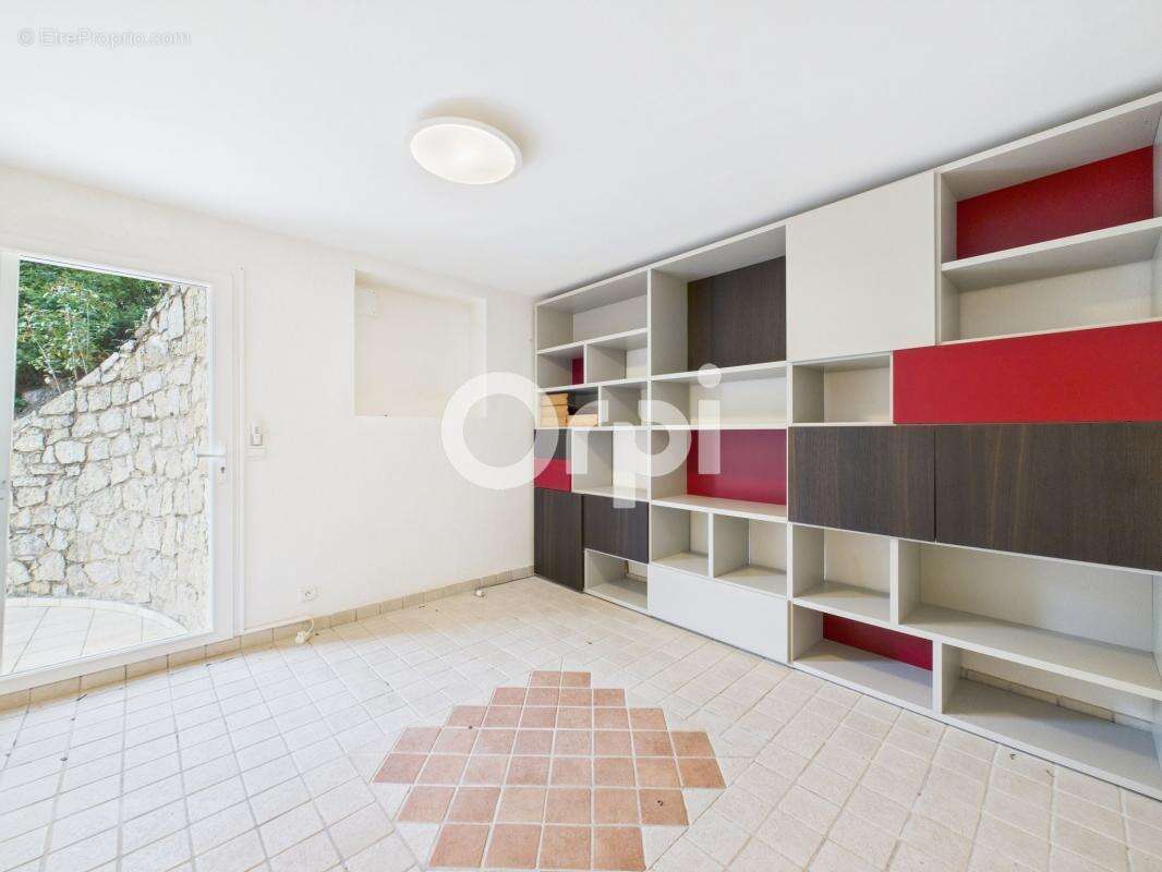 Maison à MANDELIEU-LA-NAPOULE