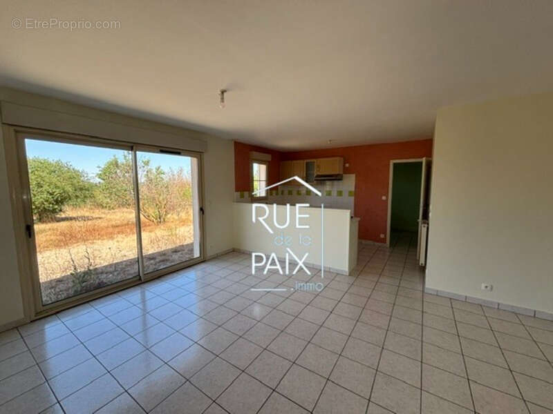 Maison  plain pied Saint Loup Lamaire 4 pièce103 m2 - photo 5