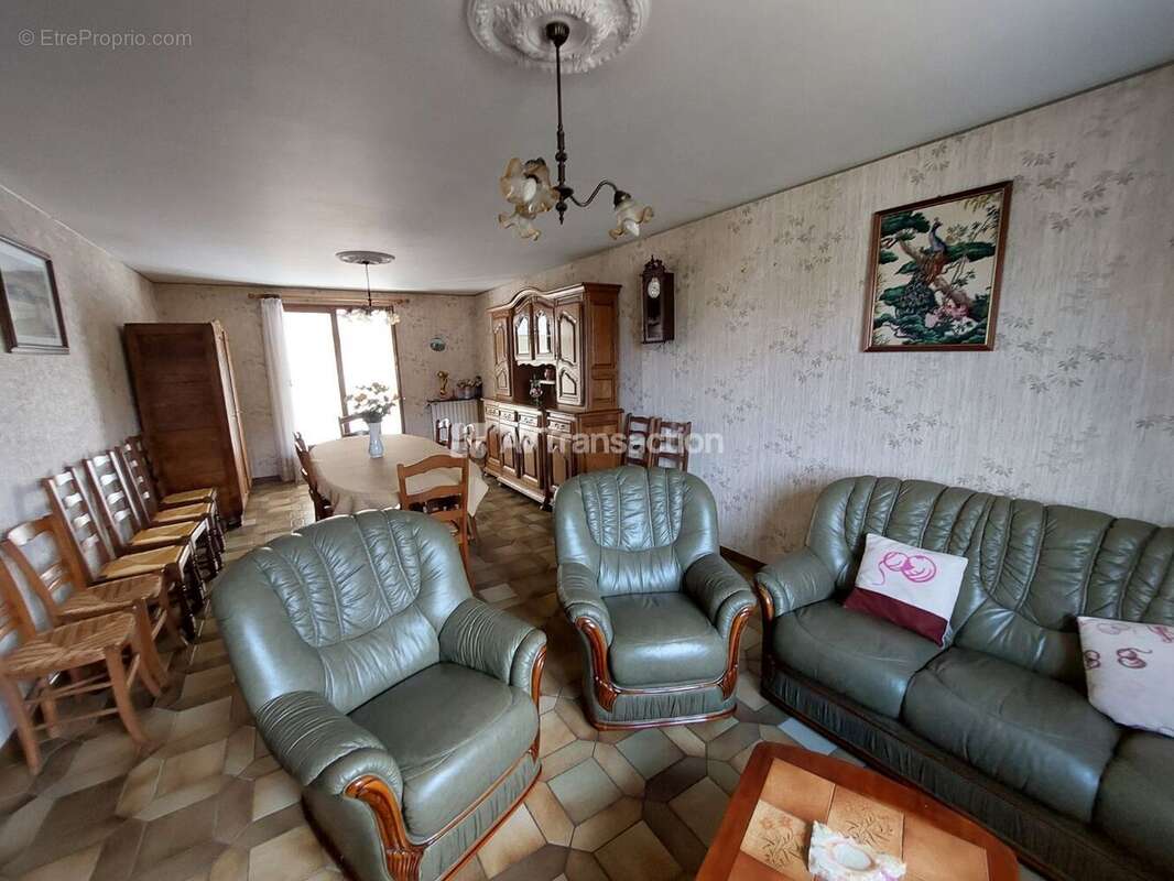 Maison 83 m² à Vaiges  - photo 12