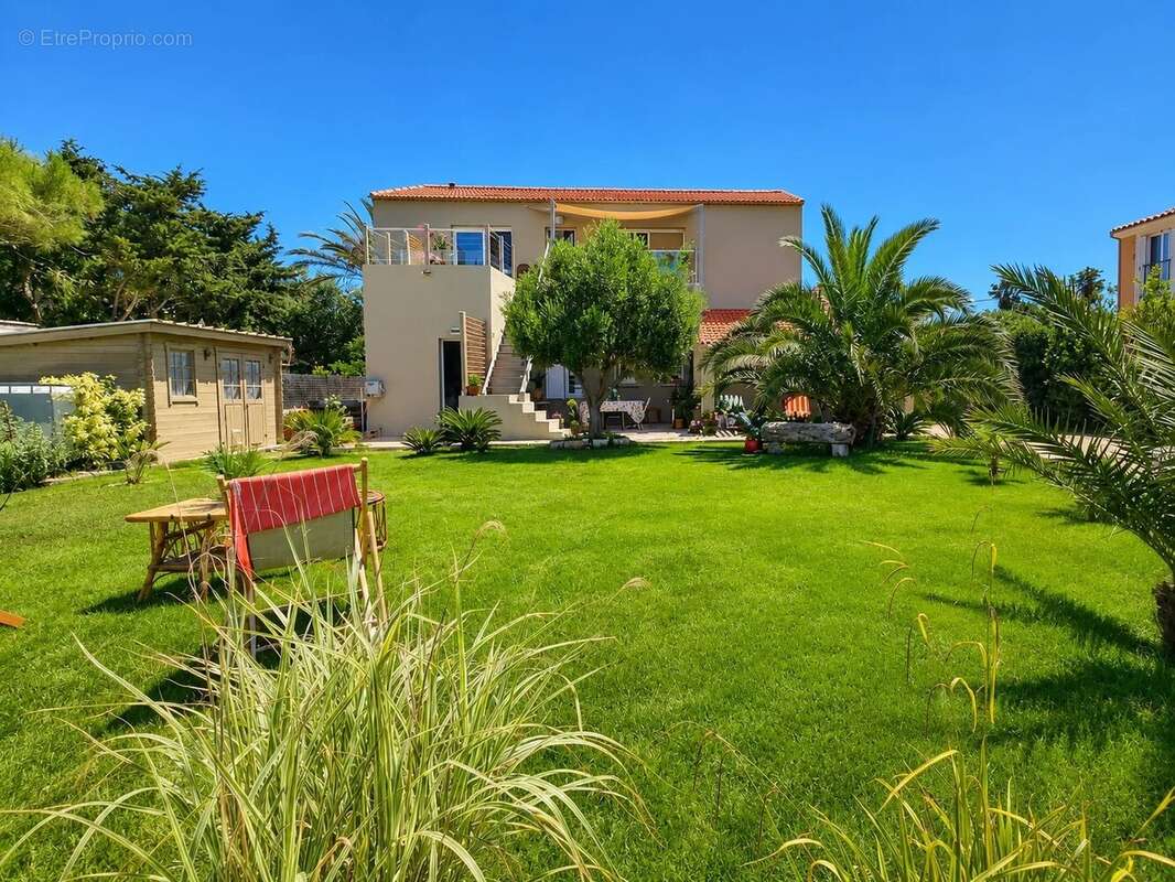 Maison à HYERES