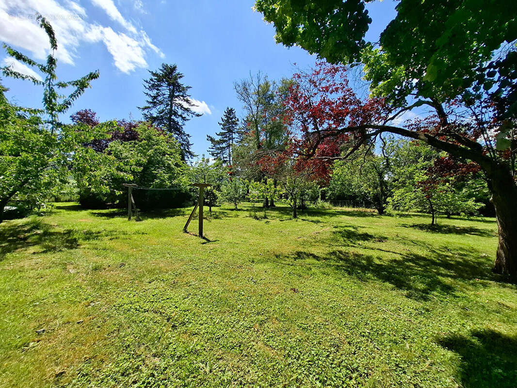 Maison à SAINTE-GENEVIEVE