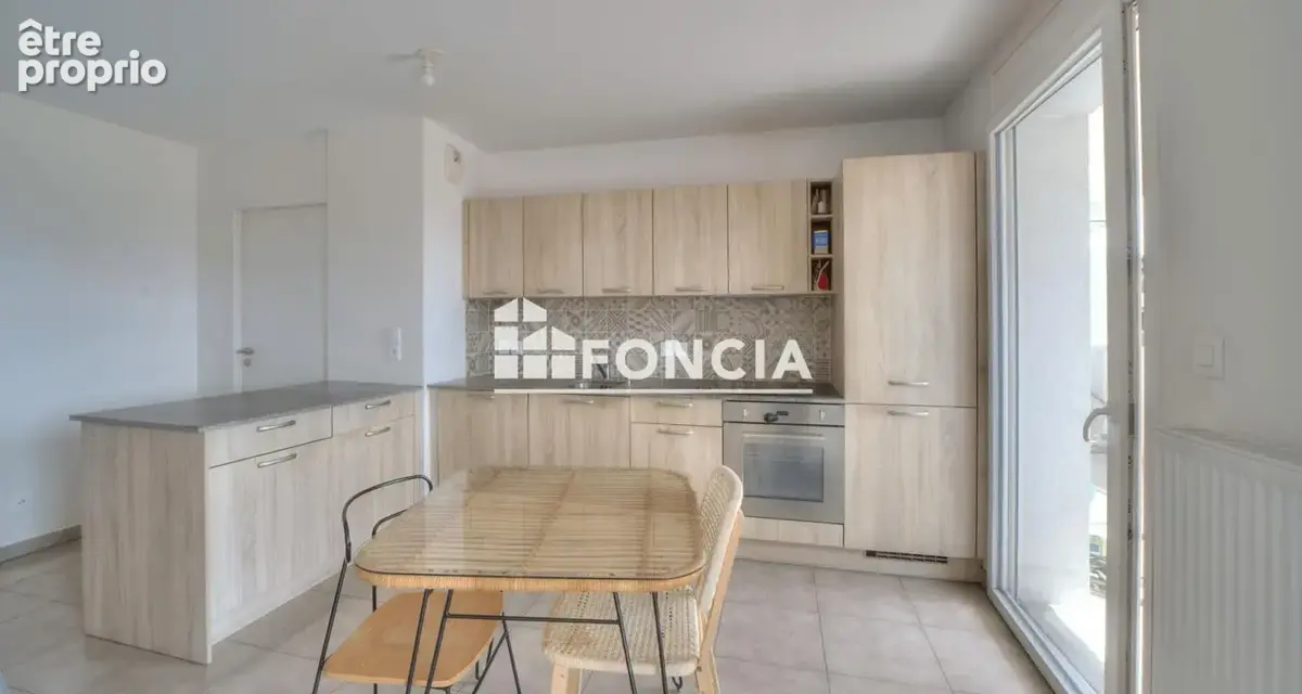 Appartement à SAINT-GENIS-POUILLY