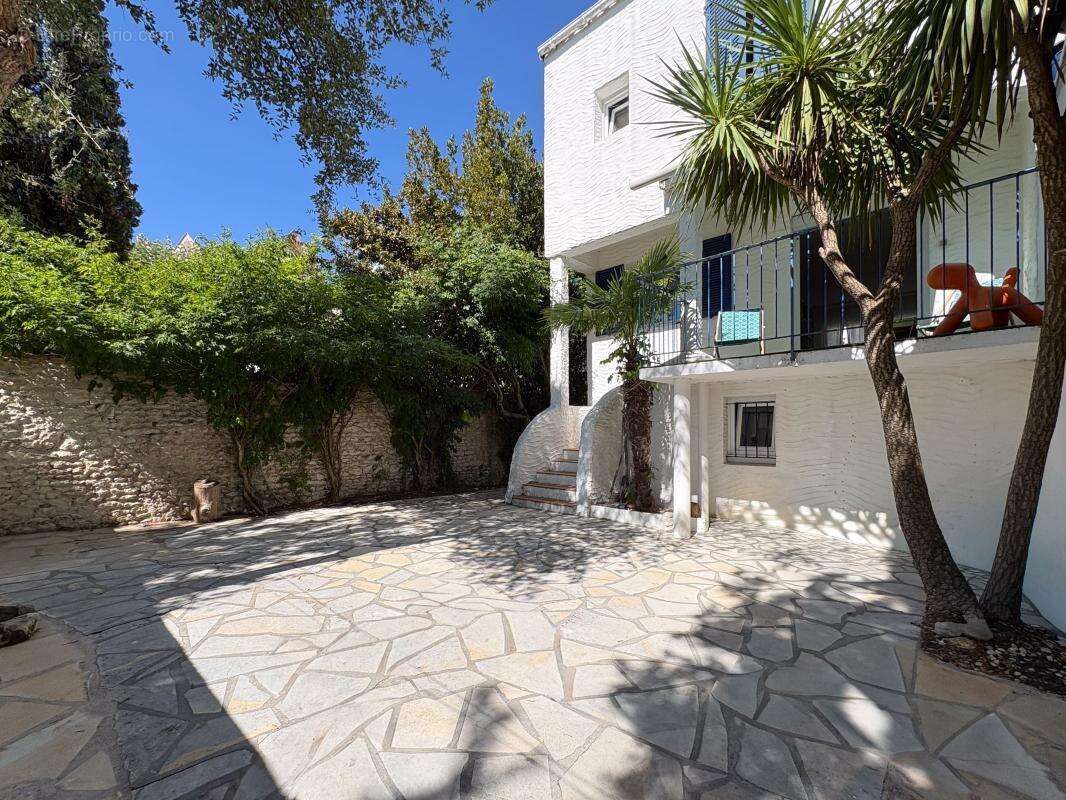 Maison de charme à 200 m de la plage de Pontaillac - photo 2