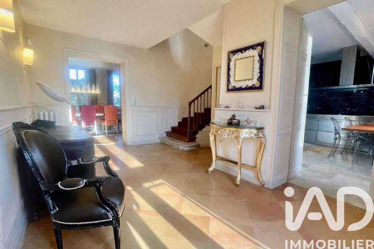 Maison 411 m² à Fendeille  - photo 9