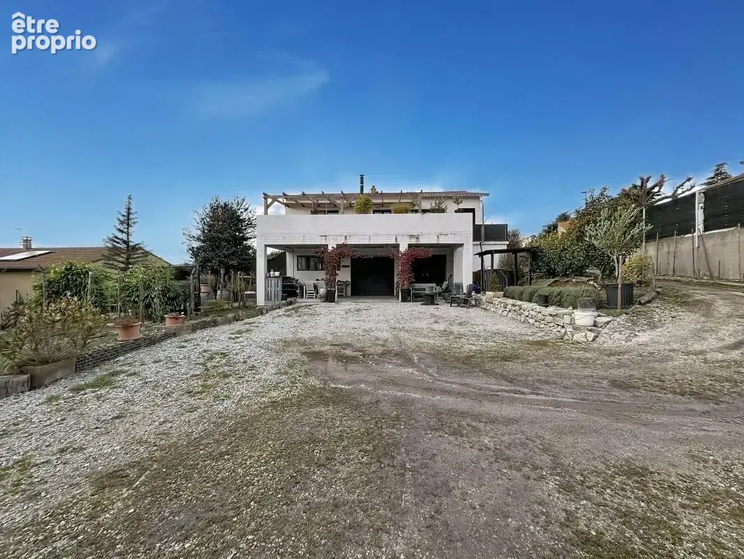 Exclusivité — Maison avec dépendance à Saint-Romain-de-Lerps - photo 4